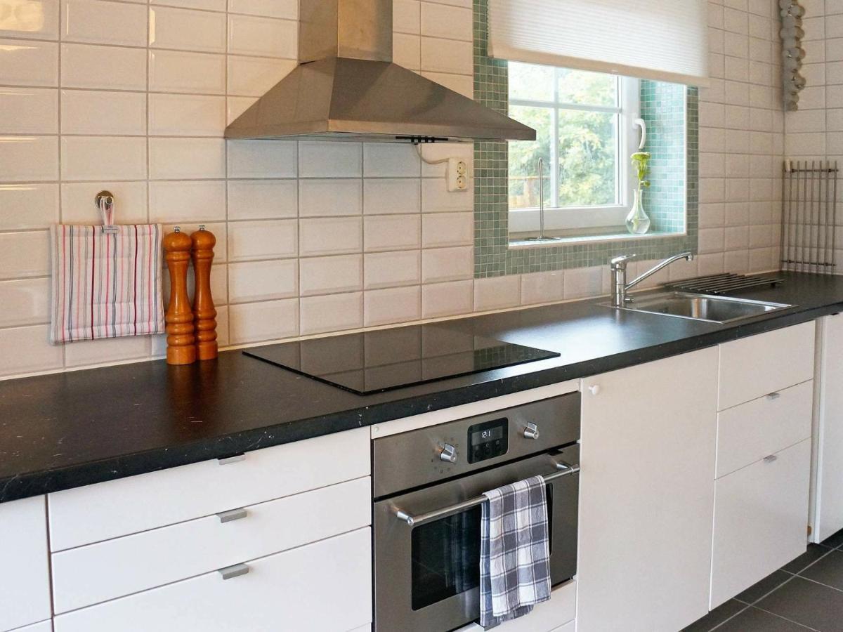 4 Person Holiday Home In Sk Rhamn Skärhamn Kültér fotó